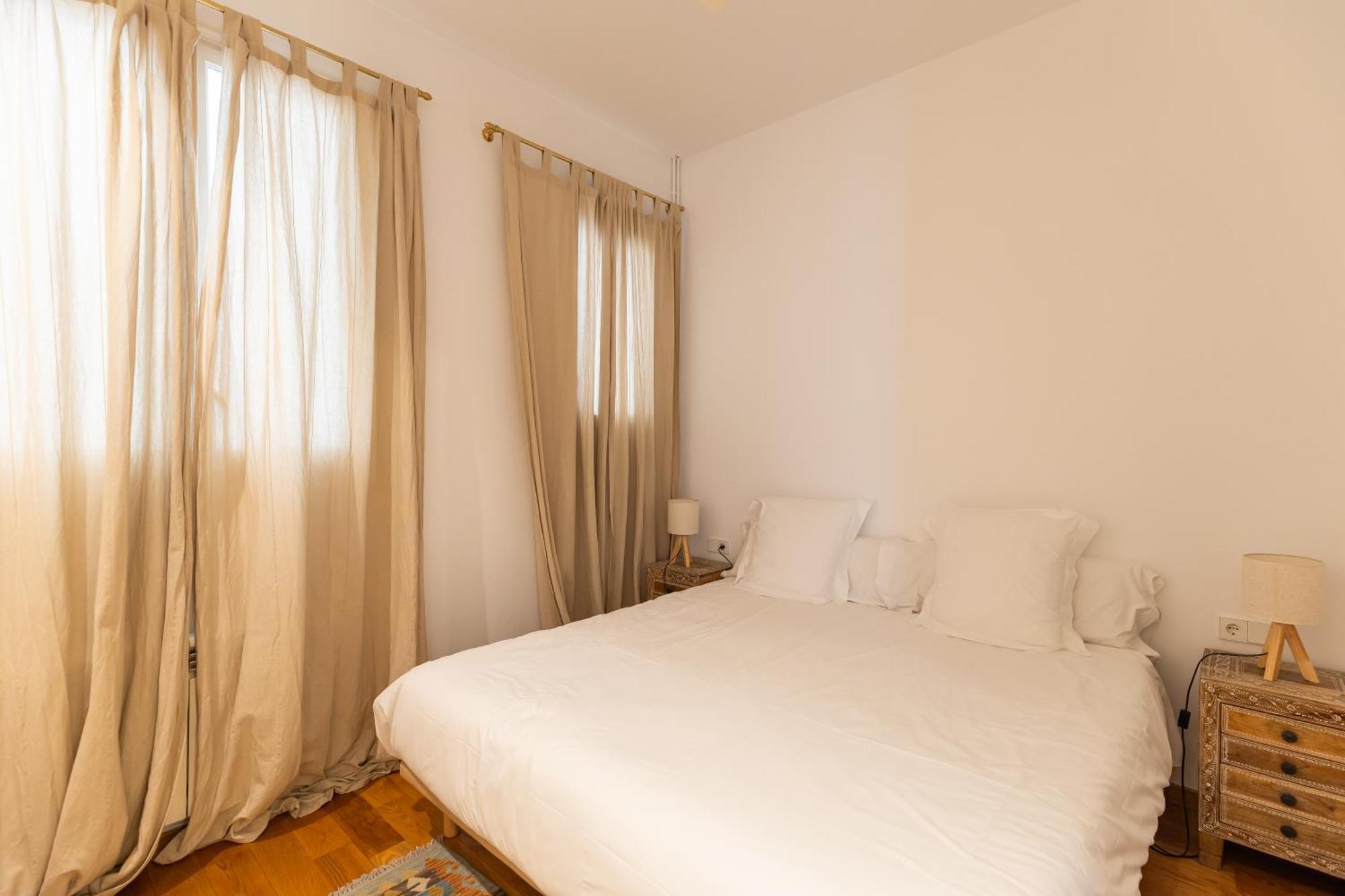 Bcn Apartments 41 Barcelona Bagian luar foto
